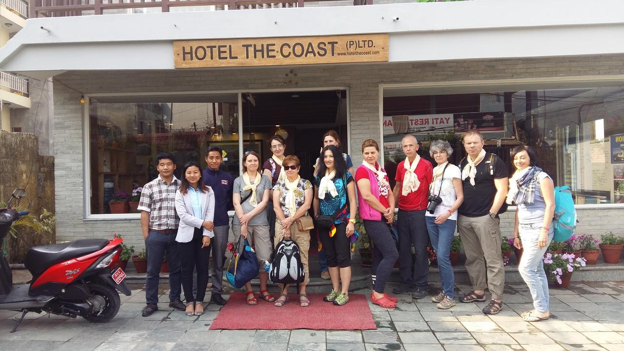 Hotel The Coast Pokhara Esterno foto
